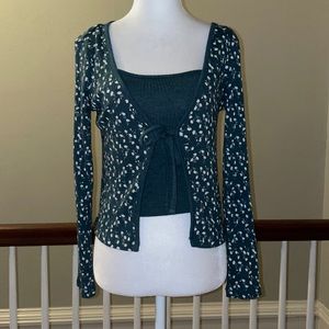 Women’s Juniors Two Piece Matching Sweater Set Teal Blue Floral Medium